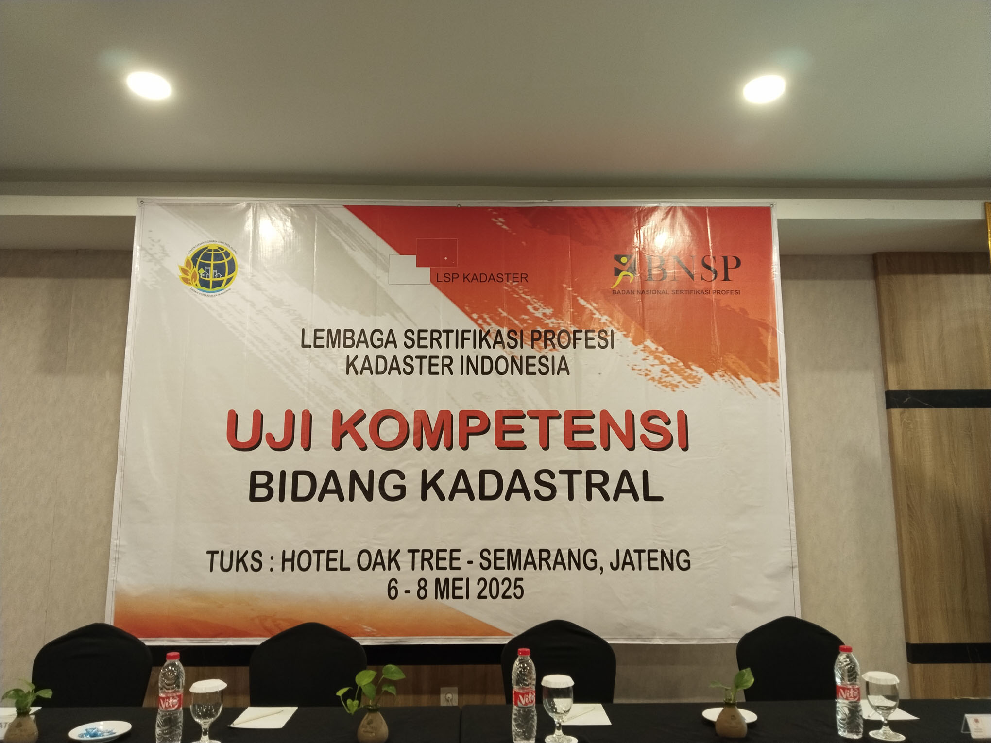 Uji Kompetensi Jawa Tengah 2025 - HOTEL OAK TREE SEMARANG